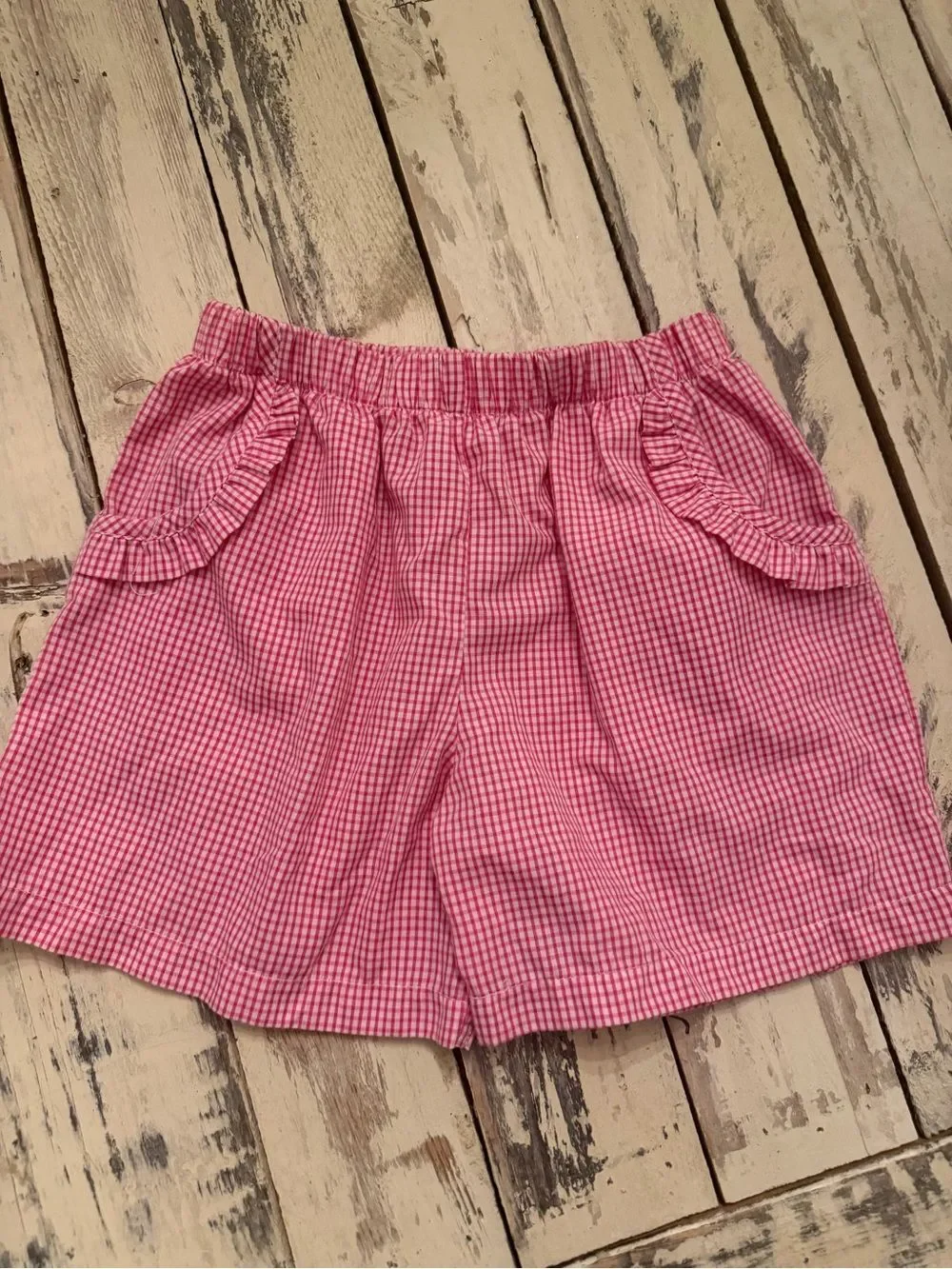 Vive la fete Raspberry Mini Check Girls Short With Ruffle Pockets